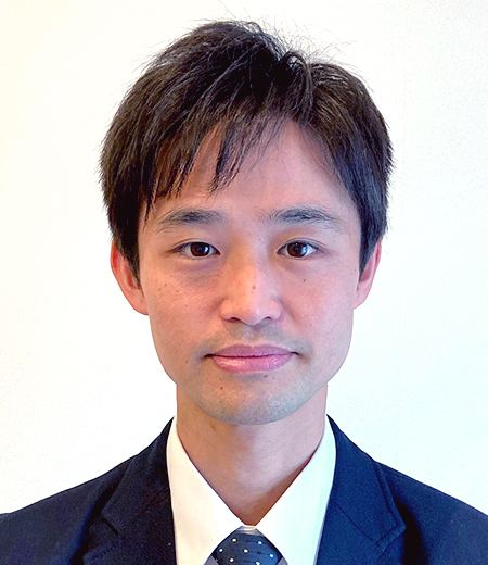 青山学院中等部教諭 濵口 拡輝